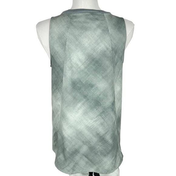 ATHLETA Sleeveless Round Neck Zephyr Refined Tank Top Small Green NWOT - Picture 9 of 14